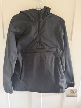 Nike Black Geometric Half-Zip Windbreaker Anorak